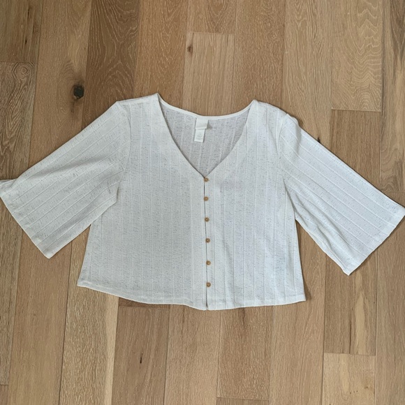 H&M Cream Flowy Top size M - Picture 1 of 3